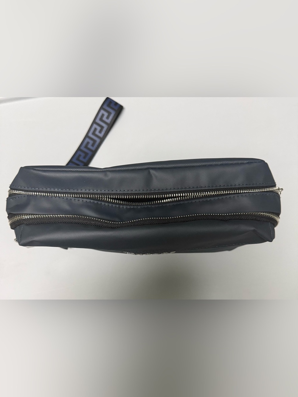 NWOT Versace Parfums toiletry pouch - Picture 6 of 8